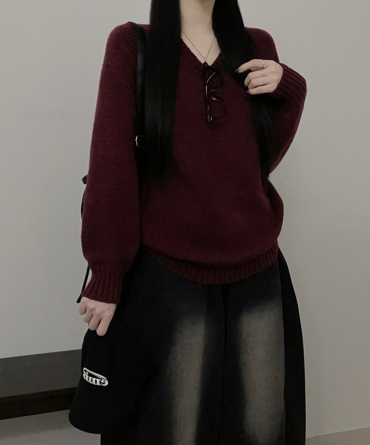 도톰아방핏벌룬하찌나그랑브이넥긴팔니트 와인