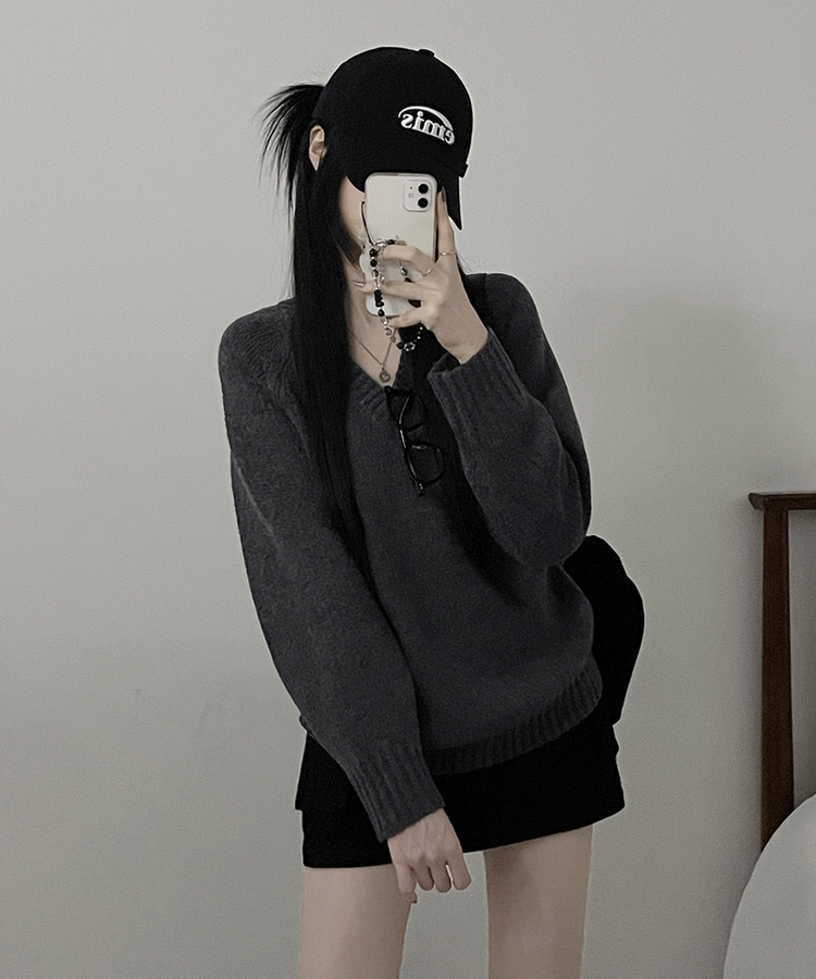 도톰아방핏벌룬하찌나그랑브이넥긴팔니트 차콜