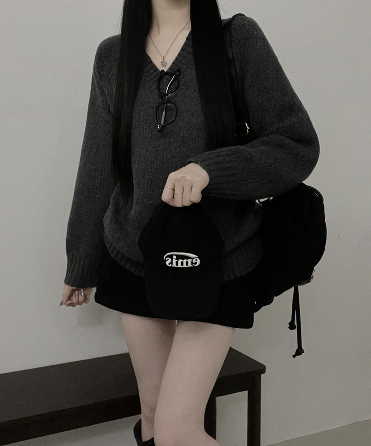 도톰아방핏벌룬하찌나그랑브이넥긴팔니트 차콜