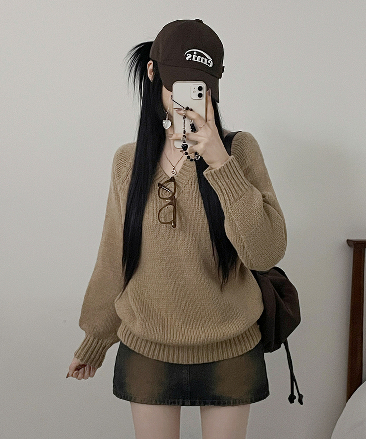 도톰아방핏벌룬하찌나그랑브이넥긴팔니트 베이지