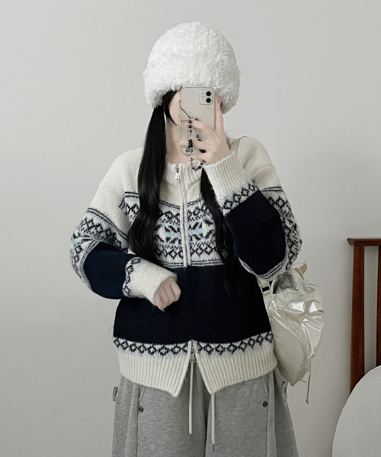 고퀄피티눈꽃스노우노르딕패턴오버핏니트집업