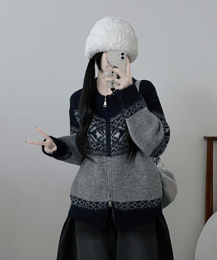 고퀄피티눈꽃스노우노르딕패턴오버핏니트집업