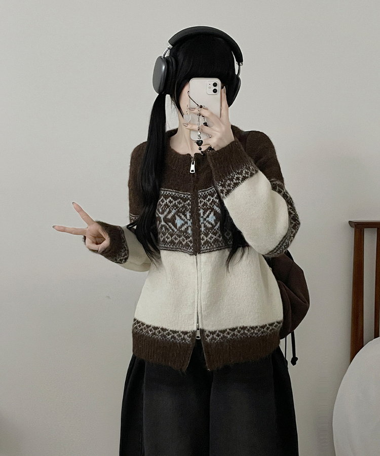 고퀄피티눈꽃스노우노르딕패턴오버핏니트집업