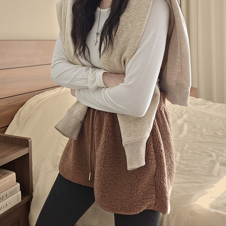 厚手ウールバンディングショートパンツ BROWN