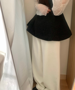 フレアウールパフ半袖ブラウス CHARCOAL