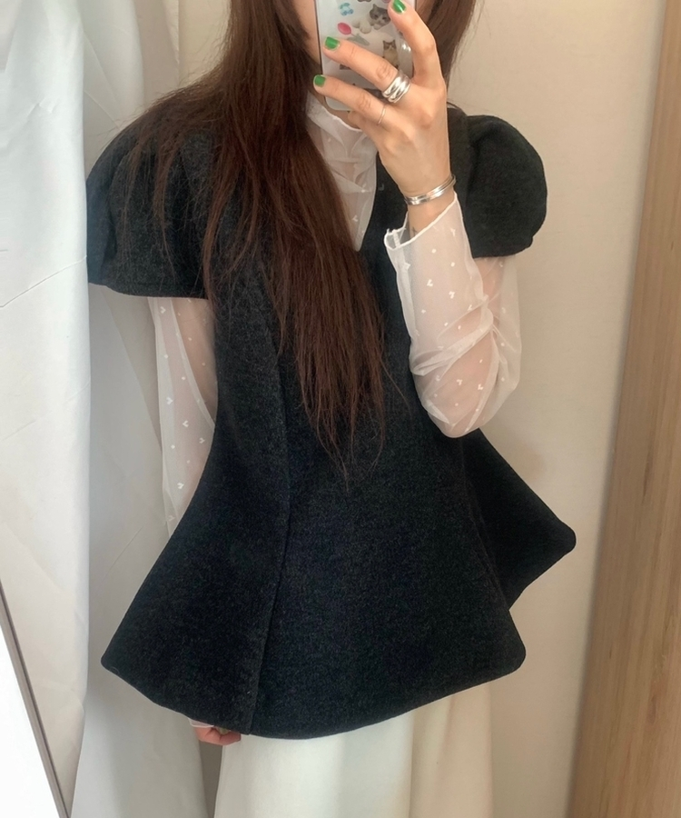 フレアウールパフ半袖ブラウス CHARCOAL