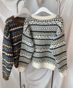 ピンキーノルディックニット