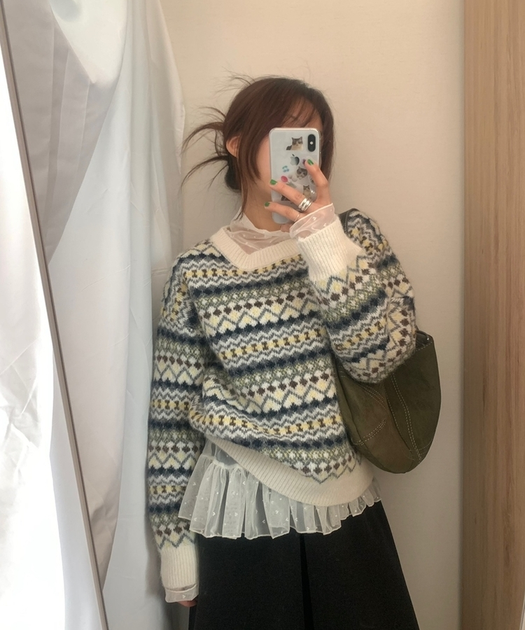 ピンキーノルディックニット IVORY