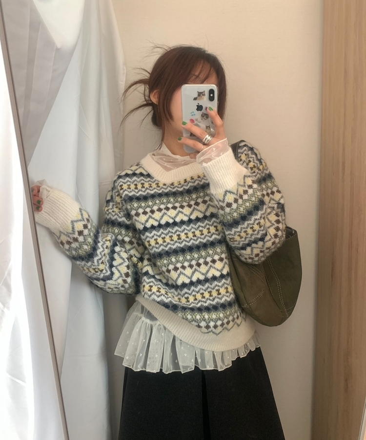 ピンキーノルディックニット IVORY