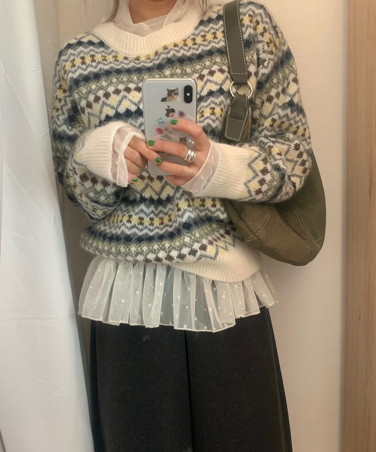 ピンキーノルディックニット IVORY