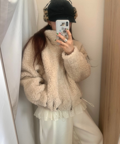 ファーストリングジップアップムスタン BEIGE