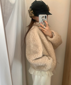 ファーストリングジップアップムスタン BEIGE