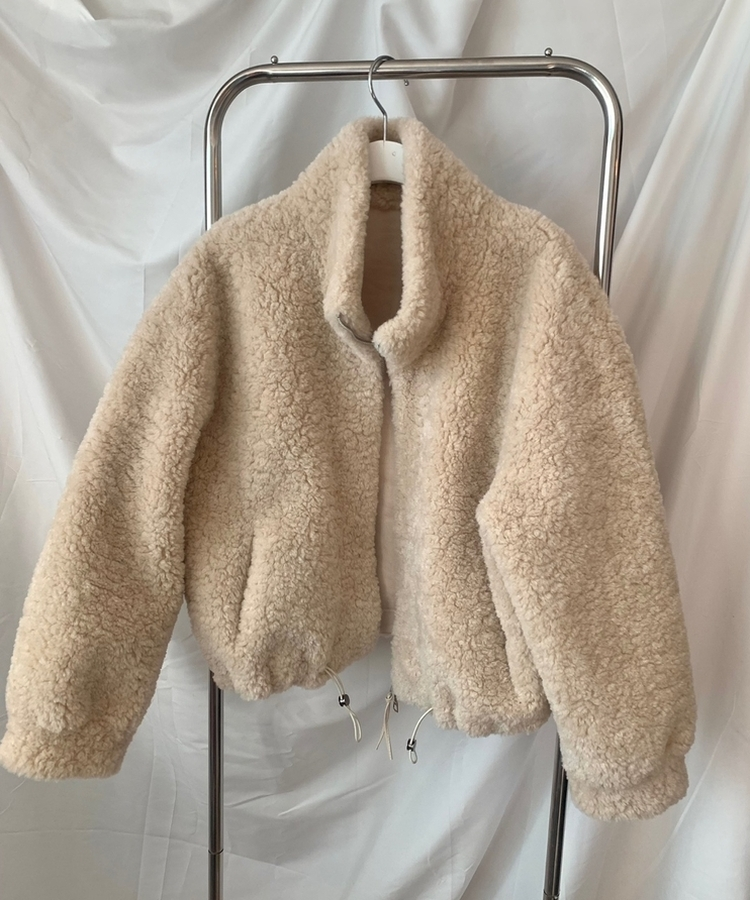 ファーストリングジップアップムスタン