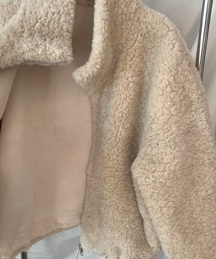 ファーストリングジップアップムスタン