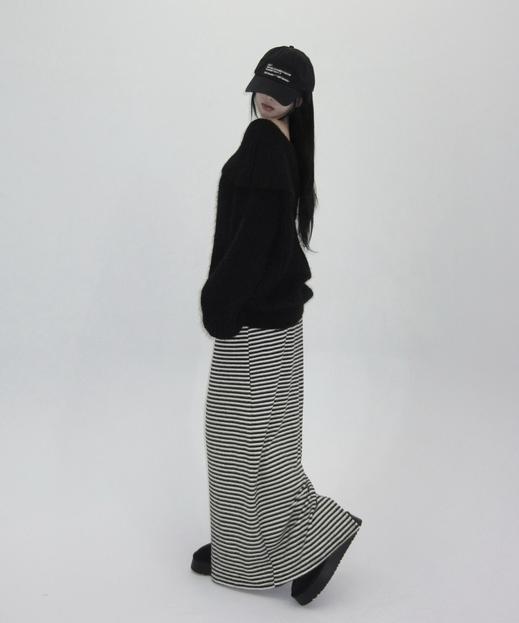 アンゴラファーオフニット BLACK