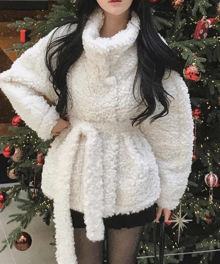 ハイネックスナップボタンファージャケット IVORY