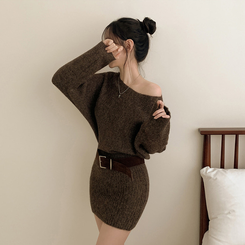 【ベルト付き】ワンショルダーボカシニットミニワンピース BROWN