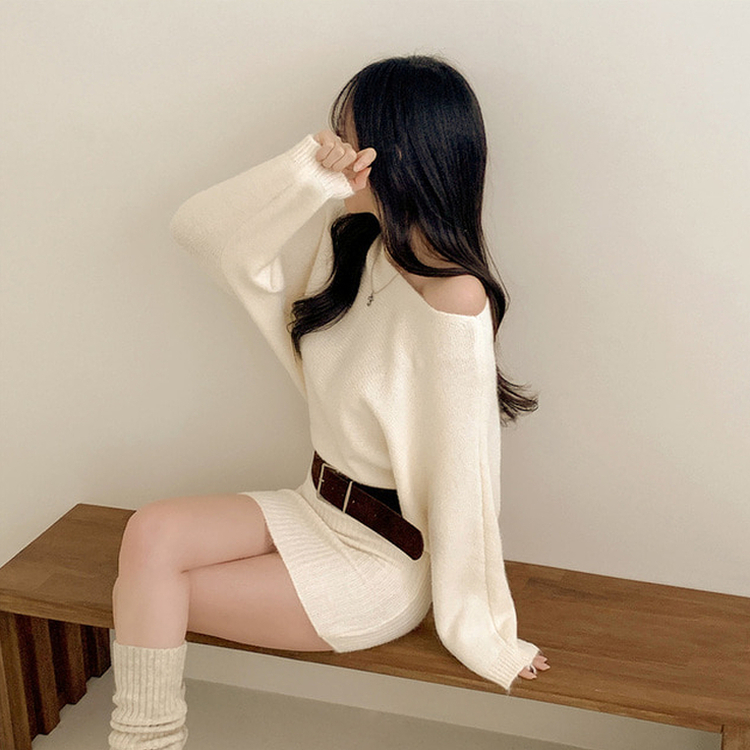 【ベルト付き】ワンショルダーボカシニットミニワンピース IVORY