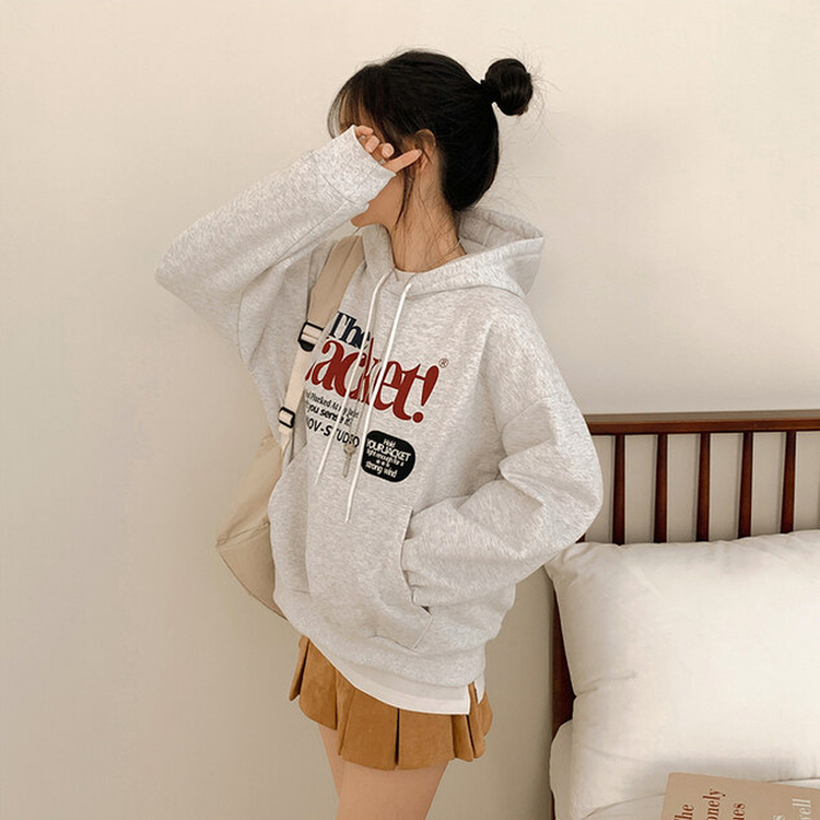 【起毛】バイカラーレタリングルーズフード WHITE MELANGE