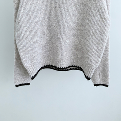 ボカシオフショルダーニット