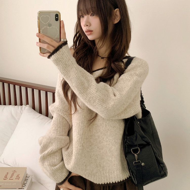 ボカシオフショルダーニット IVORY