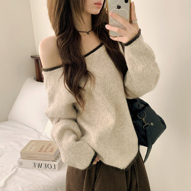 ボカシオフショルダーニット IVORY