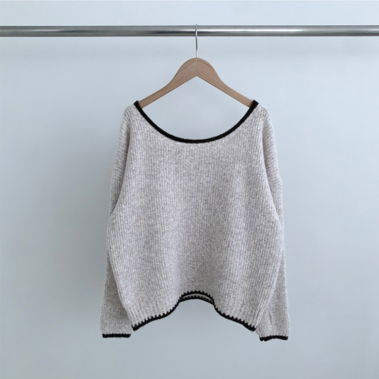 ボカシオフショルダーニット