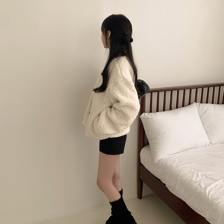 ツーボタンウールボアノーカラーコート WHITE