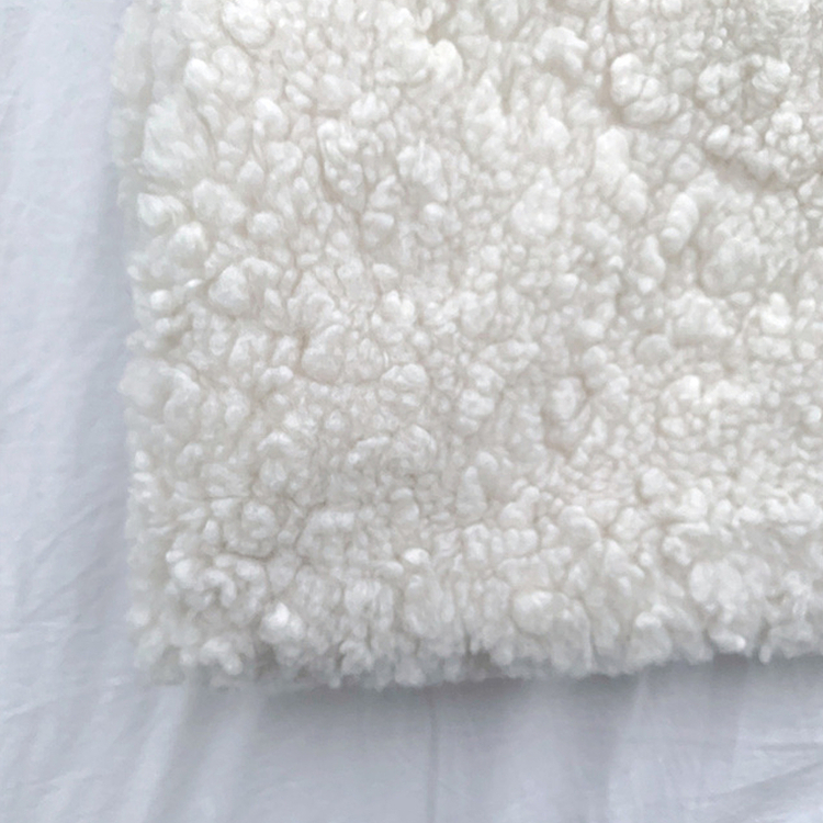 ツーボタンウールボアノーカラーコート