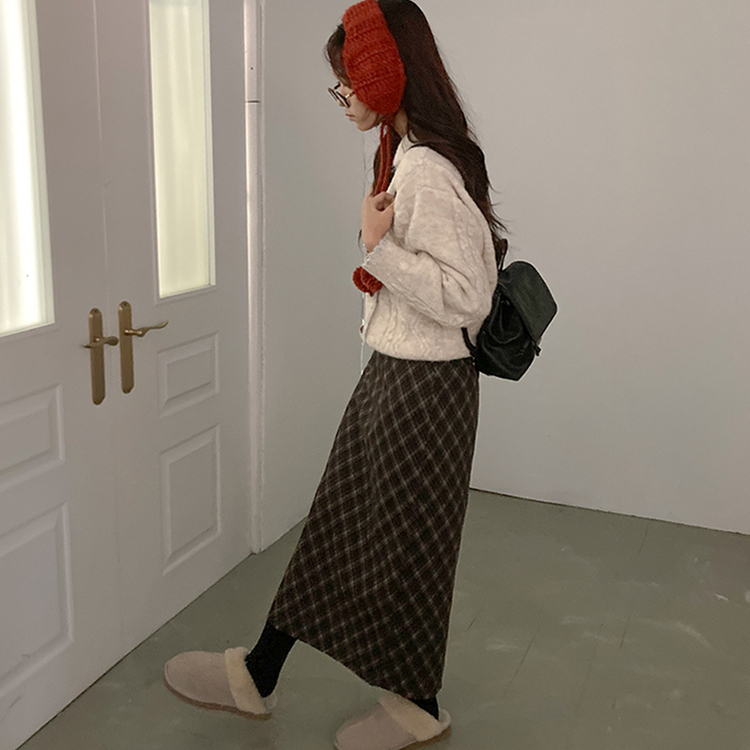 런던 기모 체크 밴딩 H라인 롱 스커트 브라운