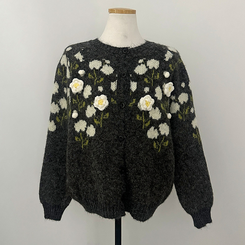 혜교 뜨개 포근 입체 꽃 자수 가디건