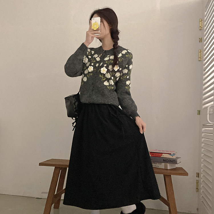 혜교 뜨개 포근 입체 꽃 자수 가디건 차콜