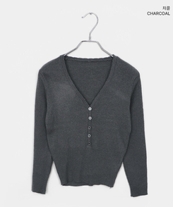 リブレースVネックニット