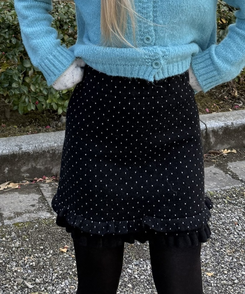 도트 러플 니트 미니 스커트 블랙