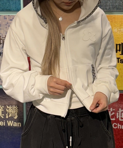 플라워 체크 후드 집업 아이보리