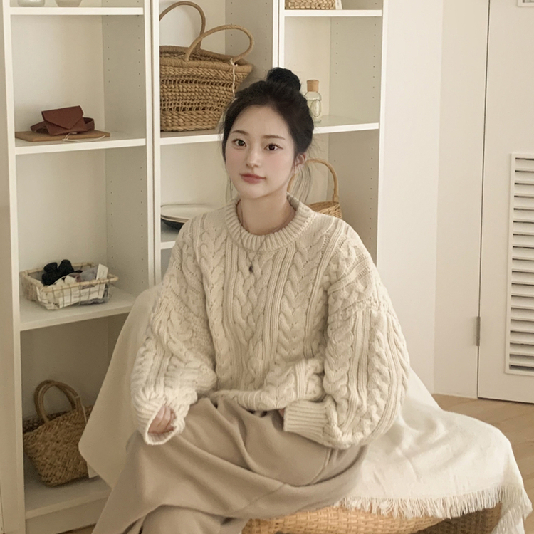 ケーブルラウンドバルーンニット IVORY