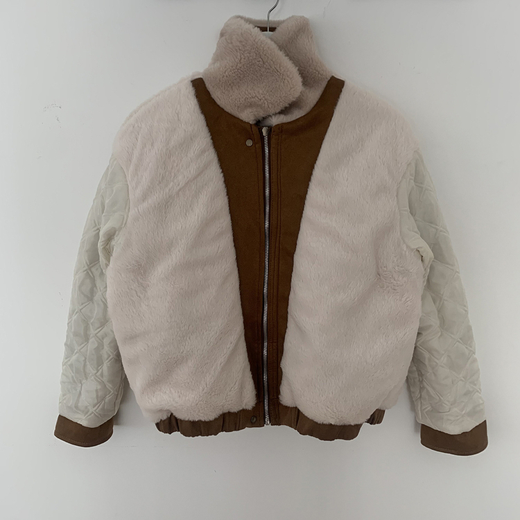 厚手スタッドファーカラースエードムスタンジャンパー