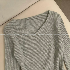 【タイ付き】ワンオフリブニットTシャツ