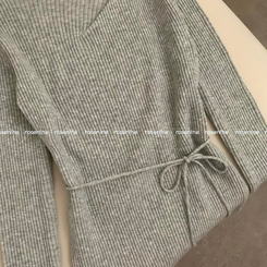 【タイ付き】ワンオフリブニットTシャツ