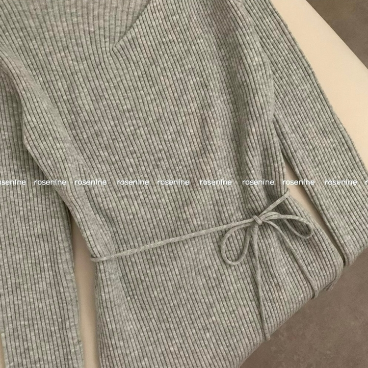 【タイ付き】ワンオフリブニットTシャツ