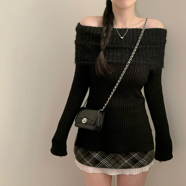 アンゴラリブオフショルダーニット BLACK