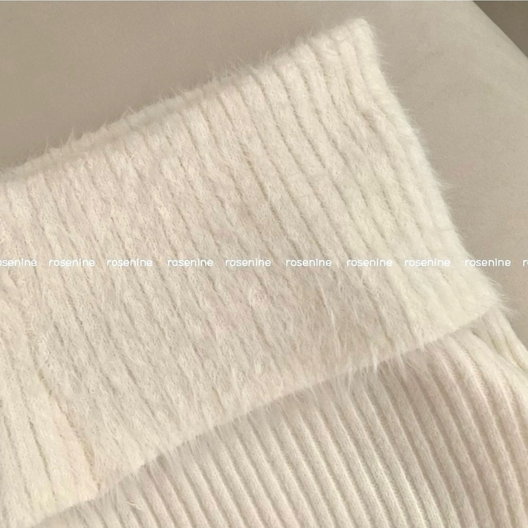 アンゴラリブオフショルダーニット