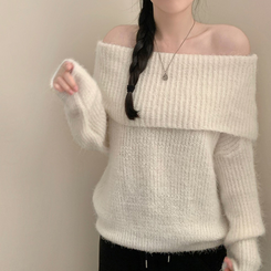 オフショルダースリムニット IVORY