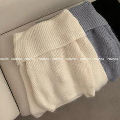 オフショルダースリムニット