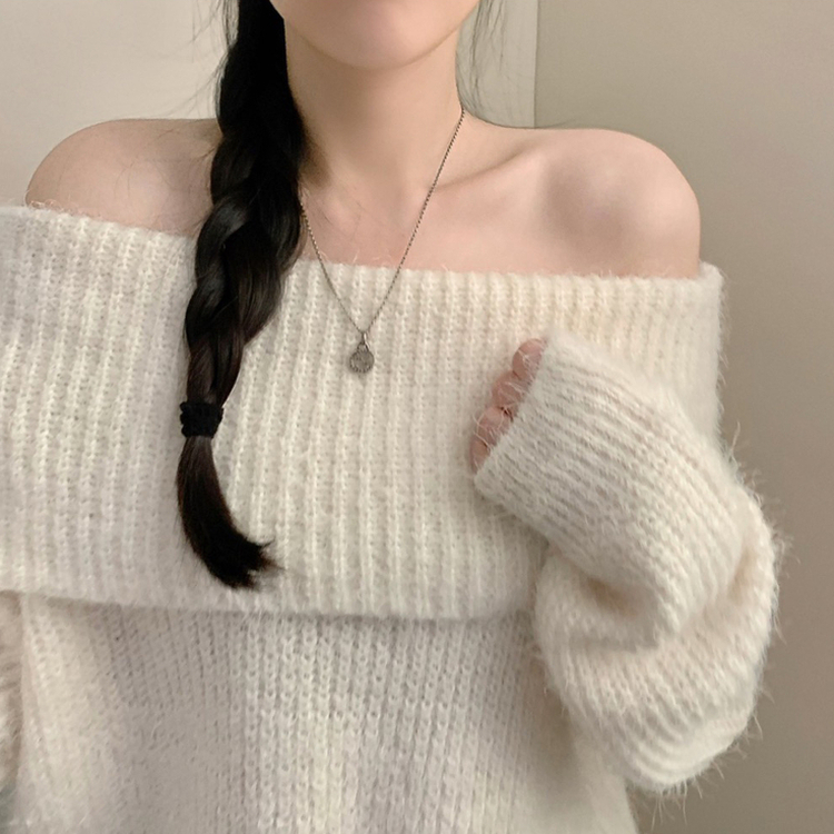 オフショルダースリムニット IVORY