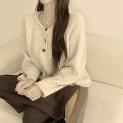 ラウンドボタンオーバーニット BEIGE