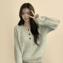 ラウンドボタンオーバーニット SKY BLUE