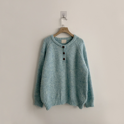 ラウンドボタンオーバーニット