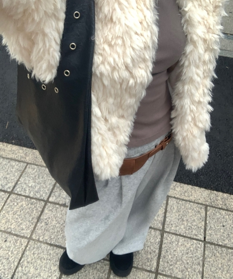 スタッドアイレットレザーバッグ Black(Winter)