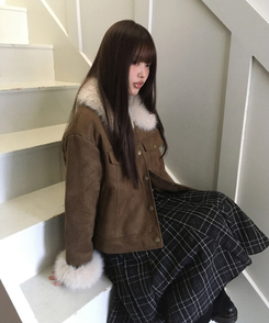 スエードキルティングバックルハイネックファージャケット BROWN